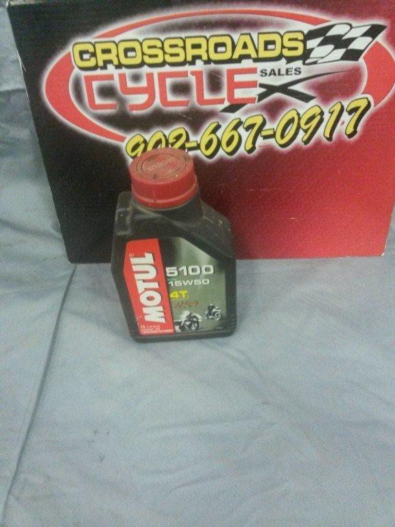 Motul 5100 Ester 4T 15W50