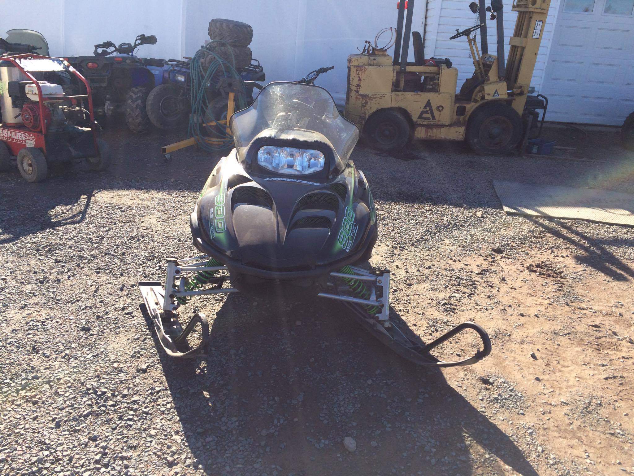 Parting Out - 2004 Arctic Cat ZR 900 - Image 2