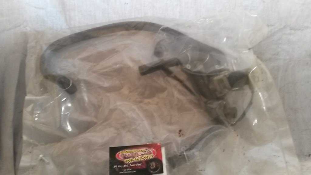 2005 Honda CBR600F4i Cushion Assy RR