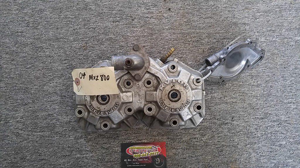 2004 Ski Doo MXZ 800 Cylinder Head - Image 3