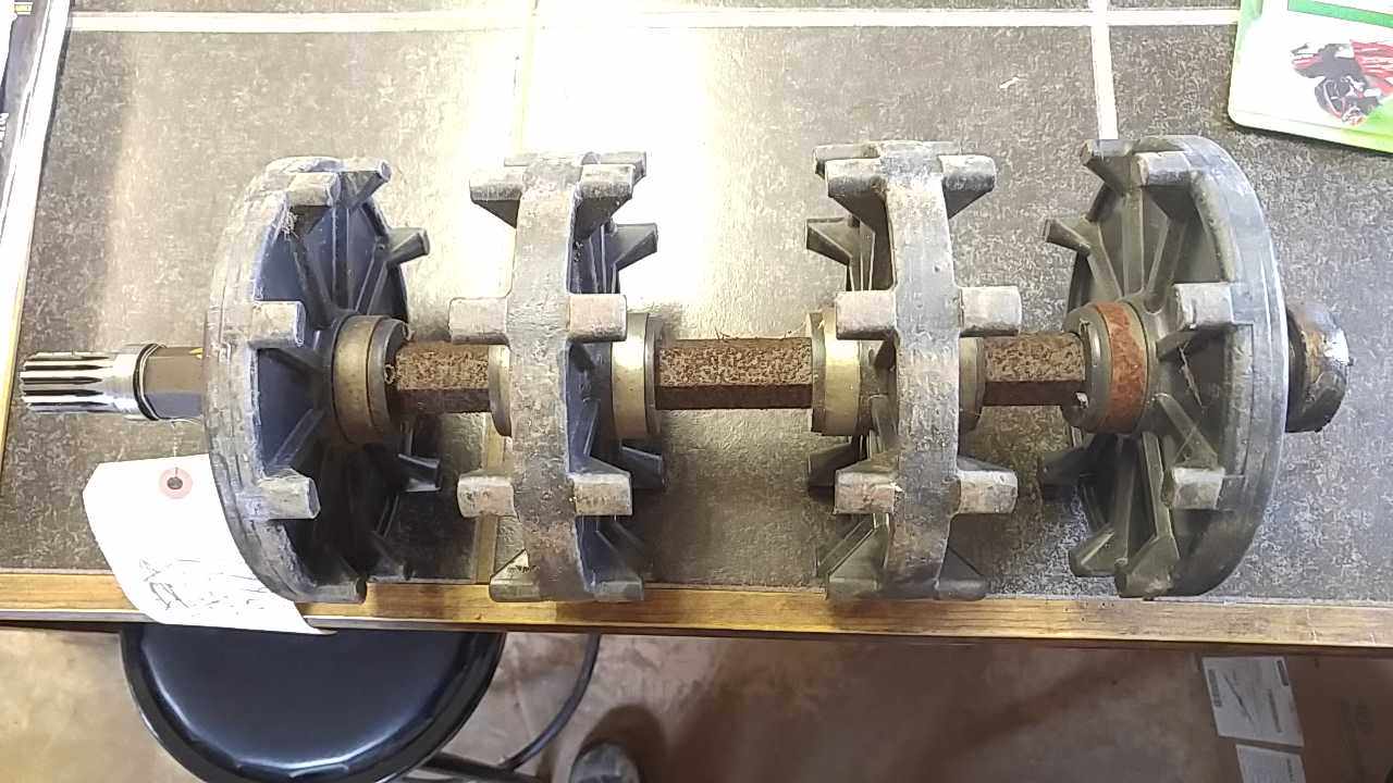 1995 -1996 Polaris XLT Track Drive Axle