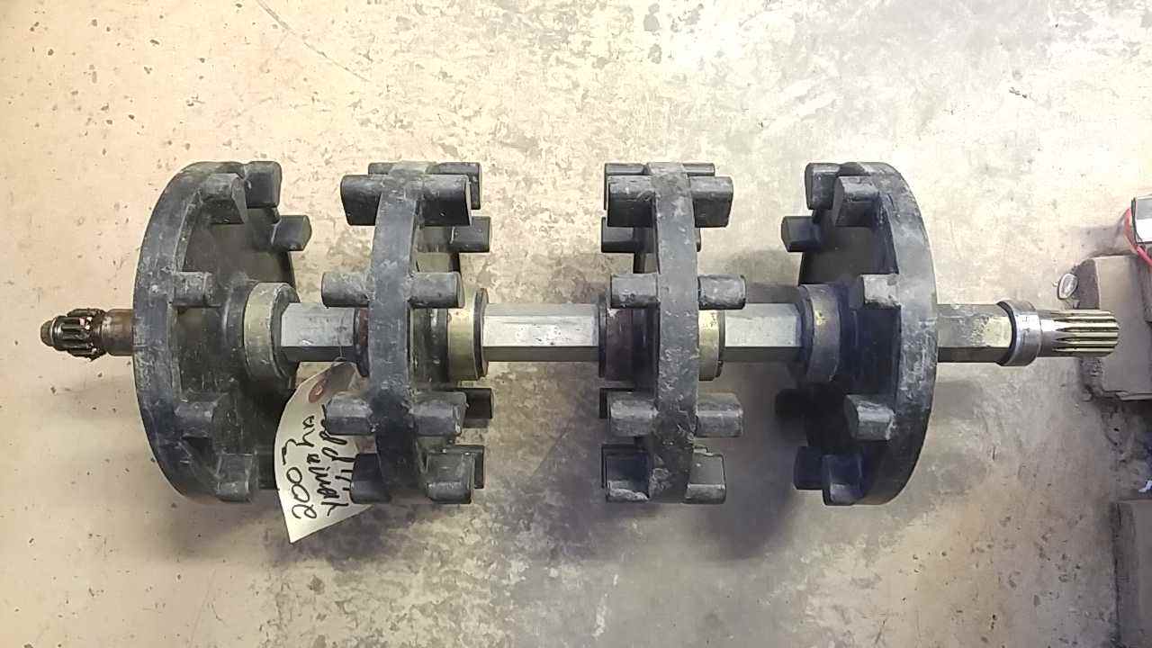 2002 - 2006 Yamaha Viper Track Drive Front Axle