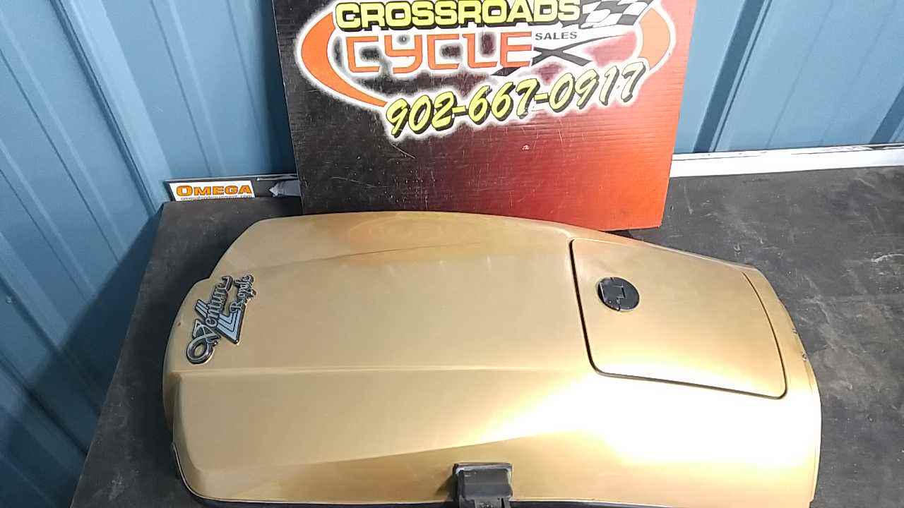1986 - 1983 Yamaha Venture Royale Gas Tank Cover Shroud