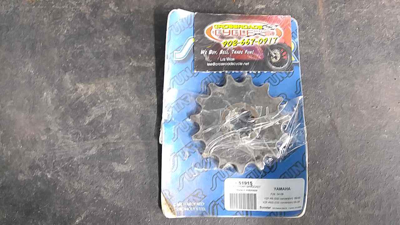 1985 - 2008 Yamaha FZ700,FZR1000,FZS600,YZF750,YZF-R6 600 Front Sprocket