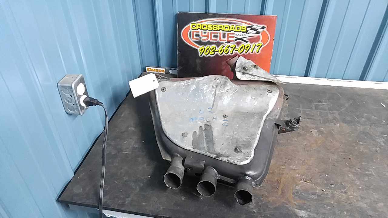 2002-2003 Mach Z Muffler Assembly