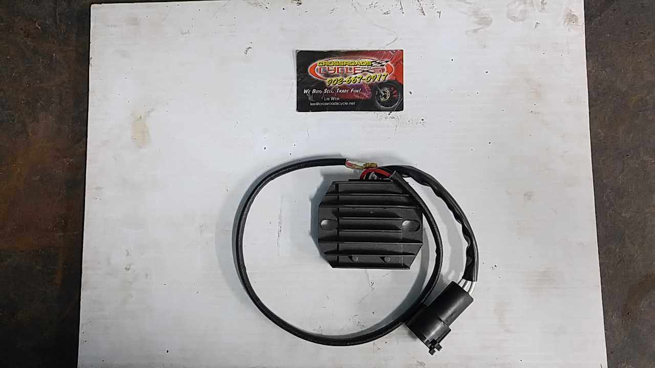1993 - 2000 Honda TRX300 Voltage Regulator