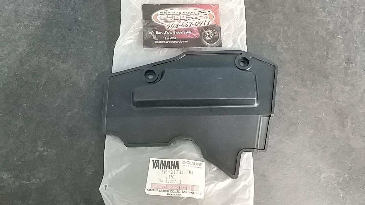 1983 - 1993 Yamaha Venture Side Cover