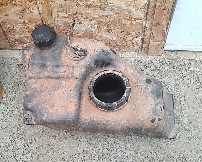 2005- 2010 Suzuki KingQuad Fuel Tank