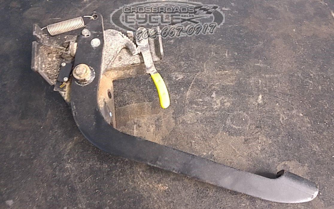 2008 - 2009 Kawasaki TERYX 750 Emergency Brake