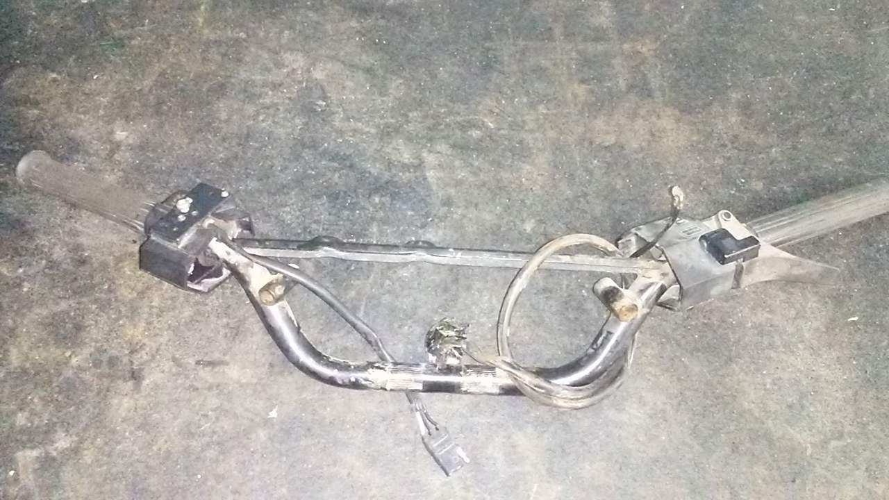 1990 - 1991 Arctic Cat PROWLER 440 Handlebar