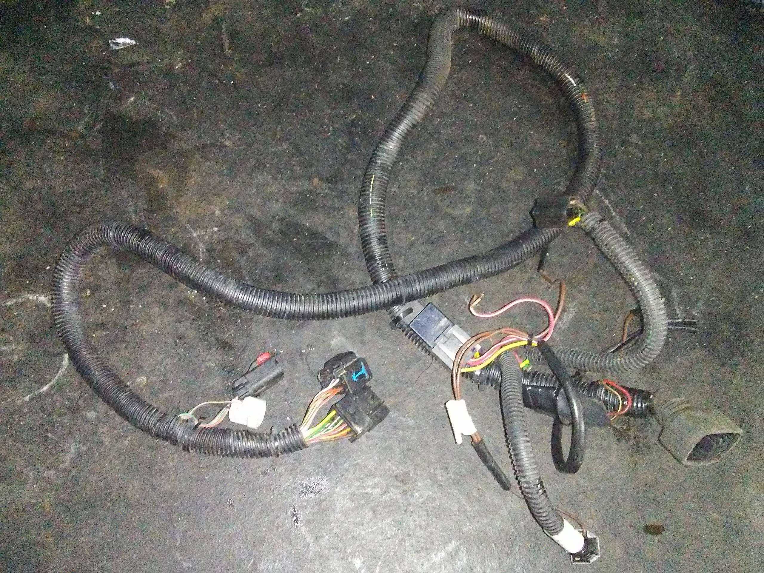 2008 - 2014 Polaris FS/FST IQ,TURBO IQ Hood Harness # 2411535