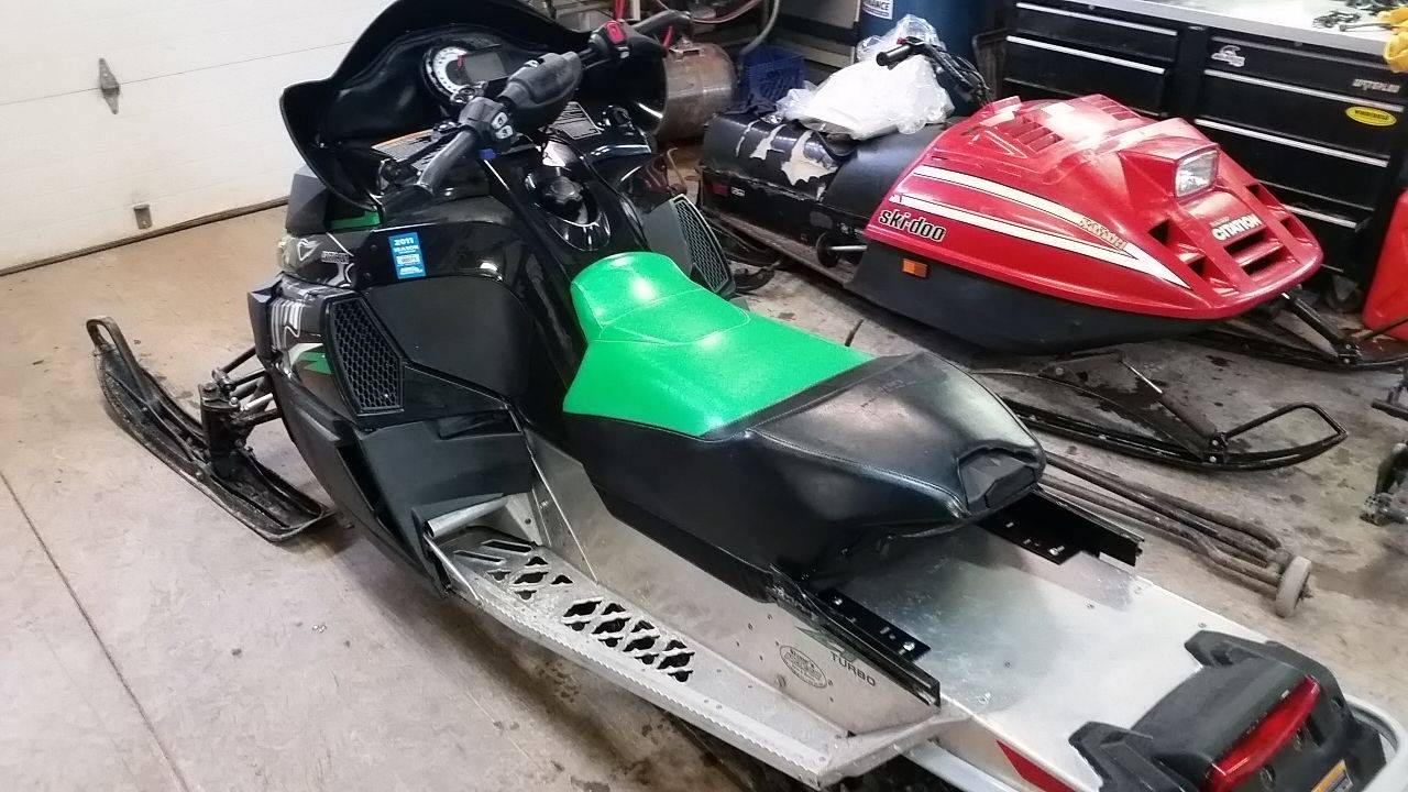 Parting Out - 2011 Arctic Cat Z1 Turbo Snopro Green - Image 8