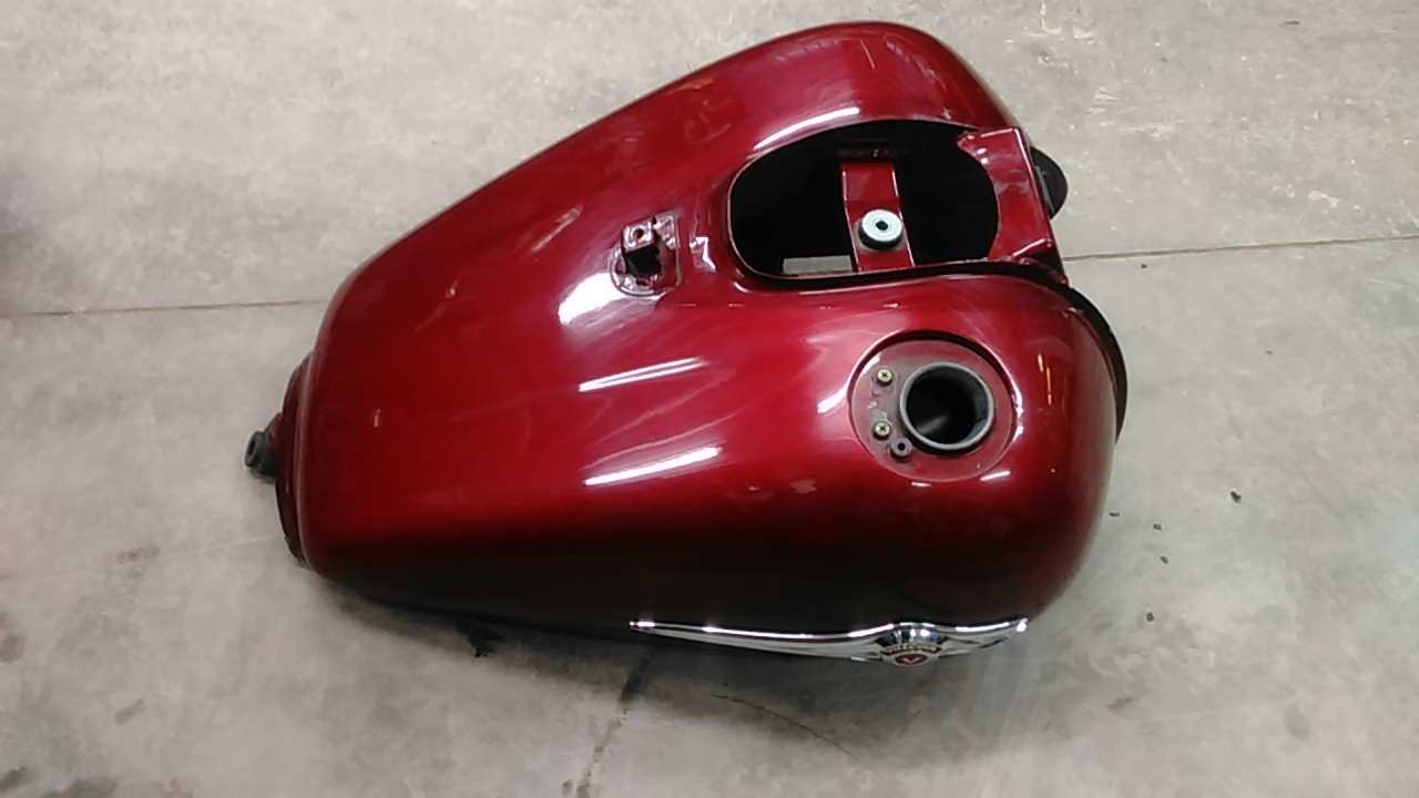 1996 Kawasaki Vulcan 1500 Classic Gas Tank - Image 3