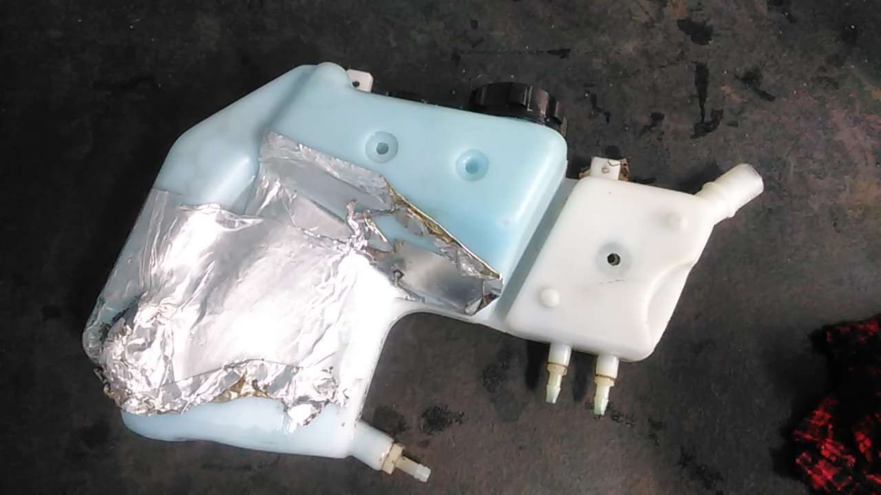 1995-1997 Arctic Cat ZRT 800/Thundercat 900/Bearcat 550 Oil/Coolant Tank