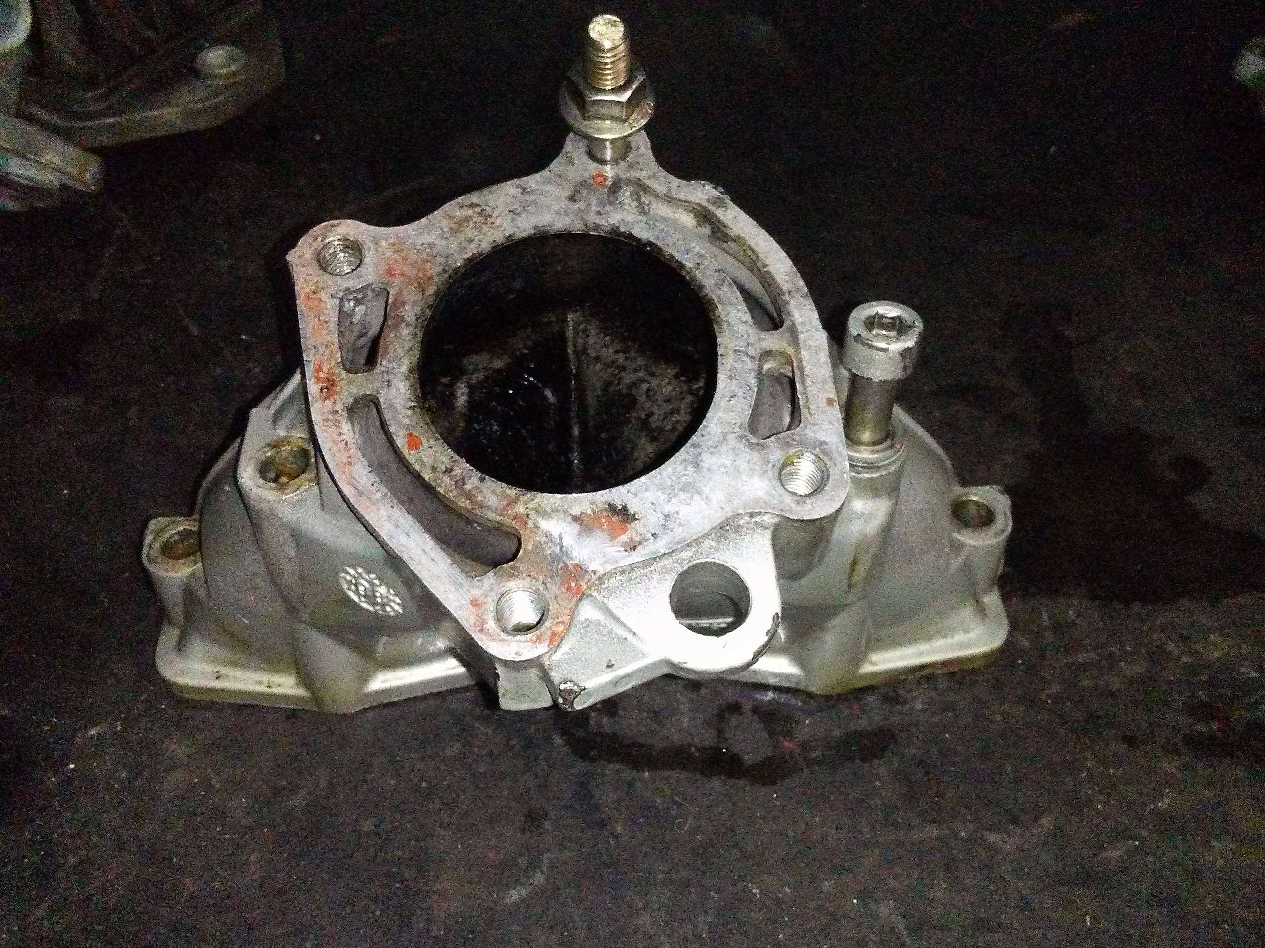 1998 – 2000 Sea Doo GSX,GTX,XP Exhaust Manifold (947)(951)