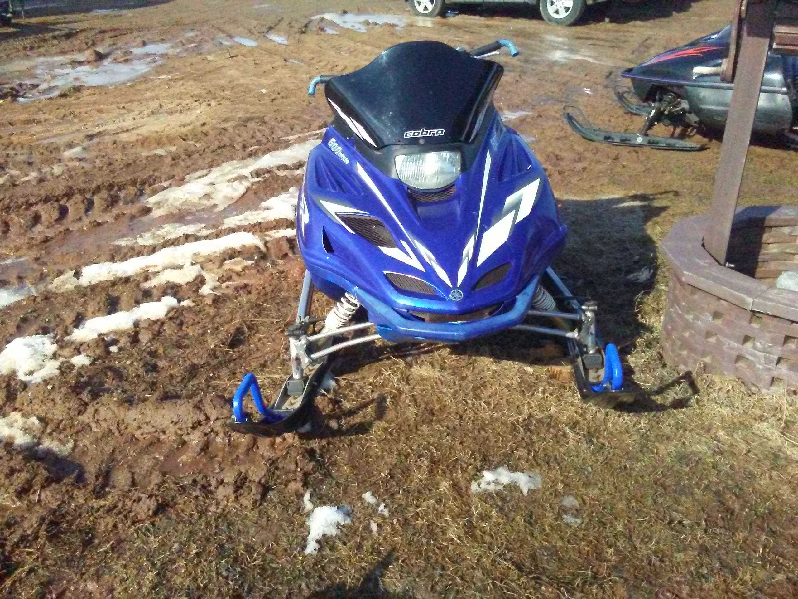 Parting Out - 2001 Yamaha SX600R Triple - Image 3