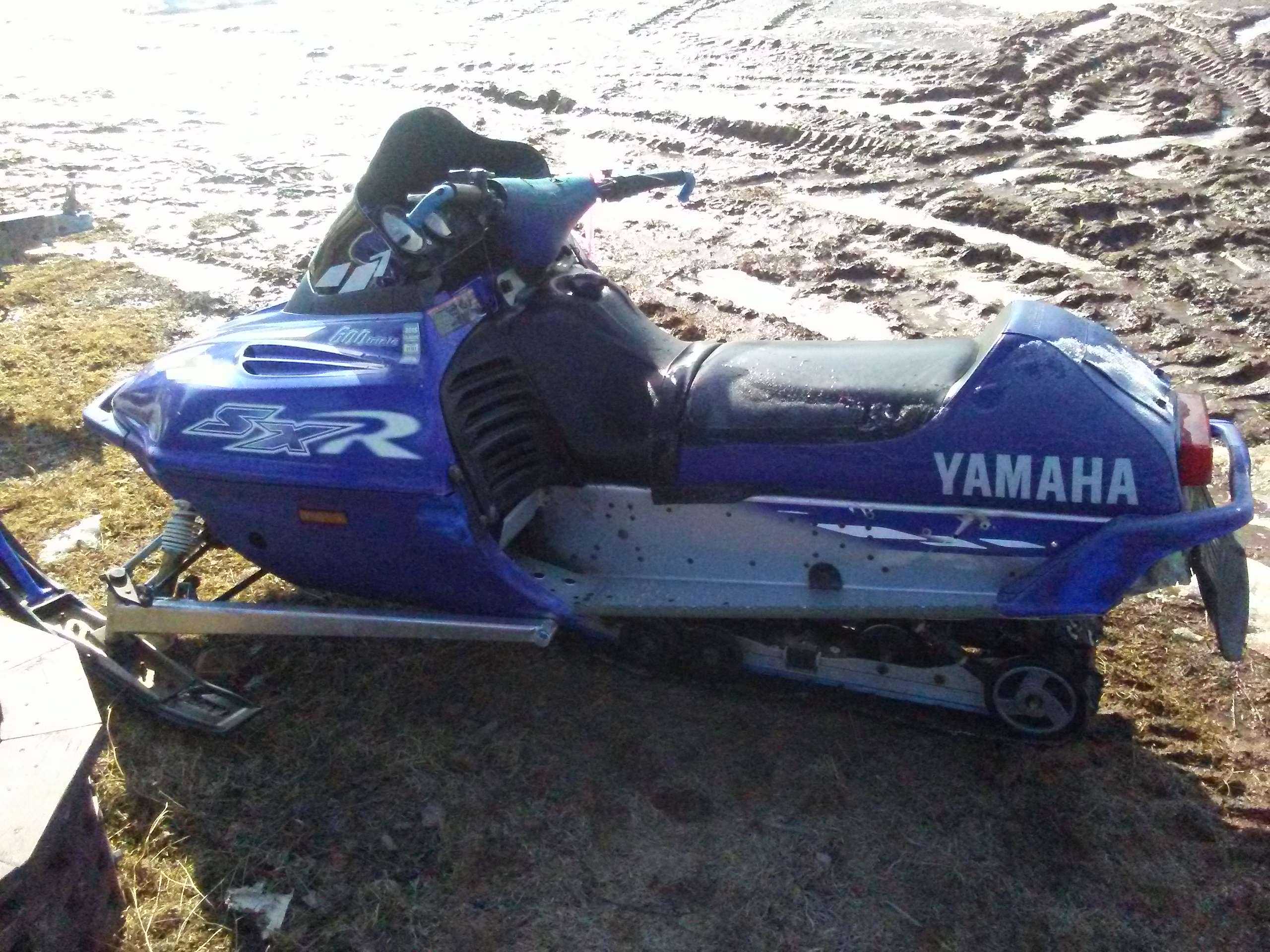 Parting Out - 2001 Yamaha SX600R Triple - Image 5