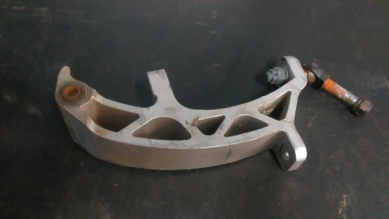 2004-2009 Ski Doo MXZ/GSX Spindle