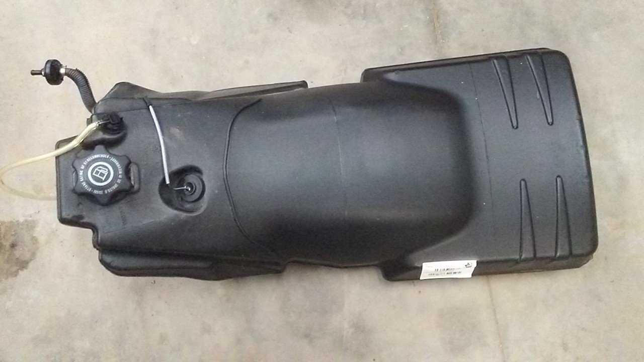 2009 - 2015 Ski Doo Expedition,Skandic 600 Fuel Tank