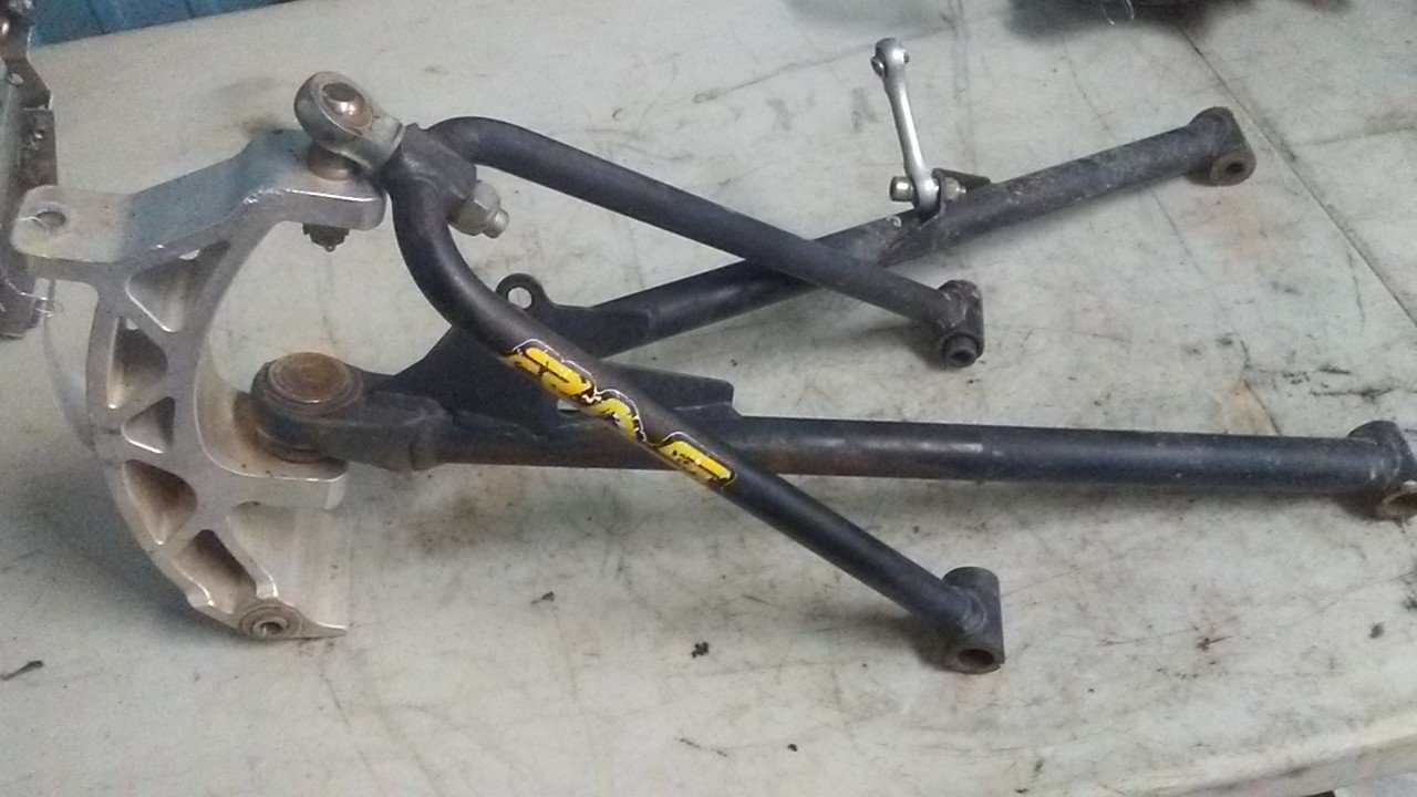 2005 – 2007 Ski Doo Mach Z, MX Z 600,800,1000 Front RH Suspension