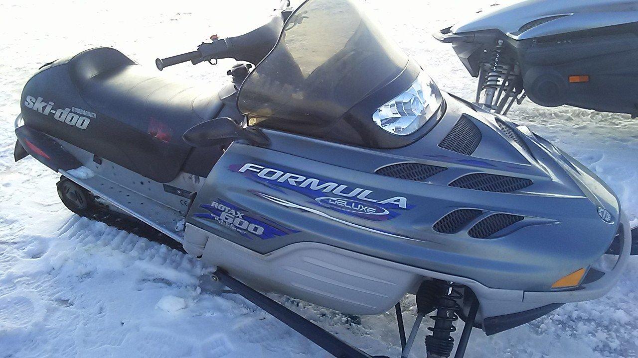 Parting Out - 2000 Ski Doo Formula Deluxe 600