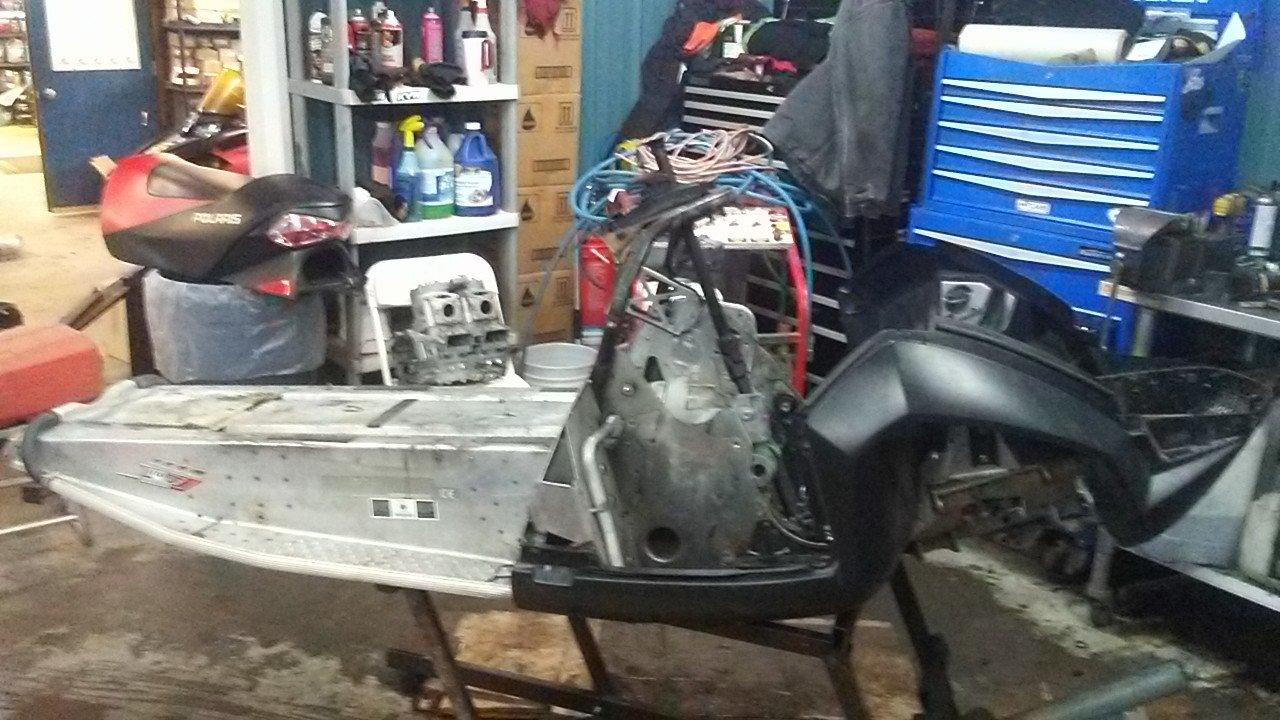 2005 Polaris Fusion Tunnel With Papers