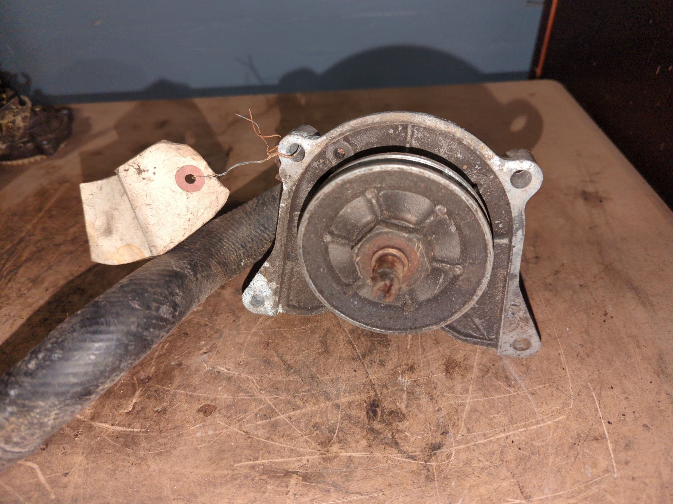1997-2001 Yamaha V Max SX 600 Water Pump - Image 2