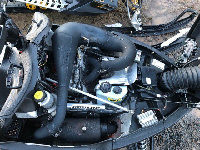 Parting Out - 2009 Arctic Cat Crossfire 1000, 153 Track - Image 3