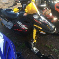 Alternative view of Parting Out - 2006 Ski Doo 600 Sdi