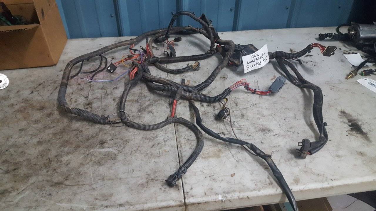 2004 Polaris Sportsman 600,700 Main Wire Harness (ignition plug missing)