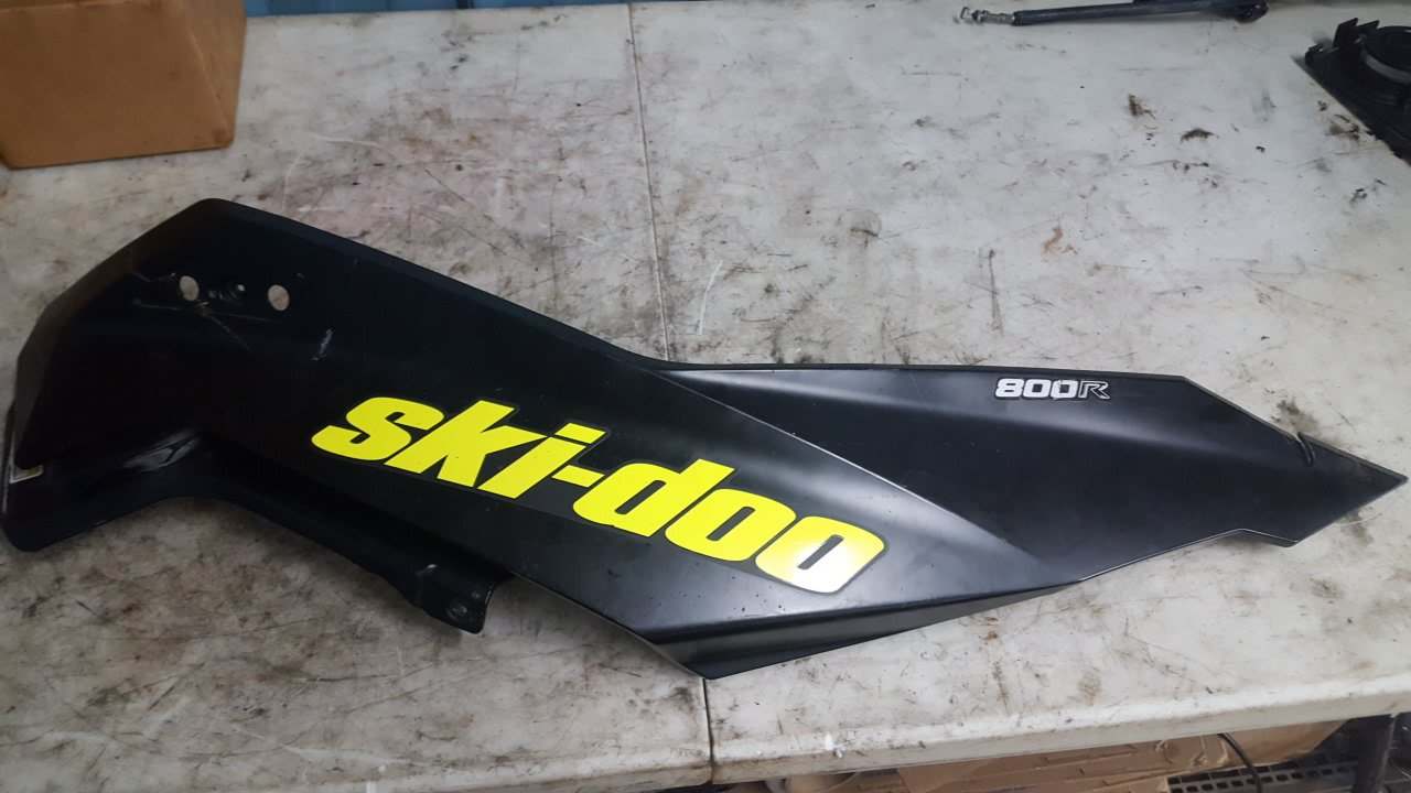 2013 - 2019 Ski Doo Mxz,Renegade,Summit Deep Black RH Hood