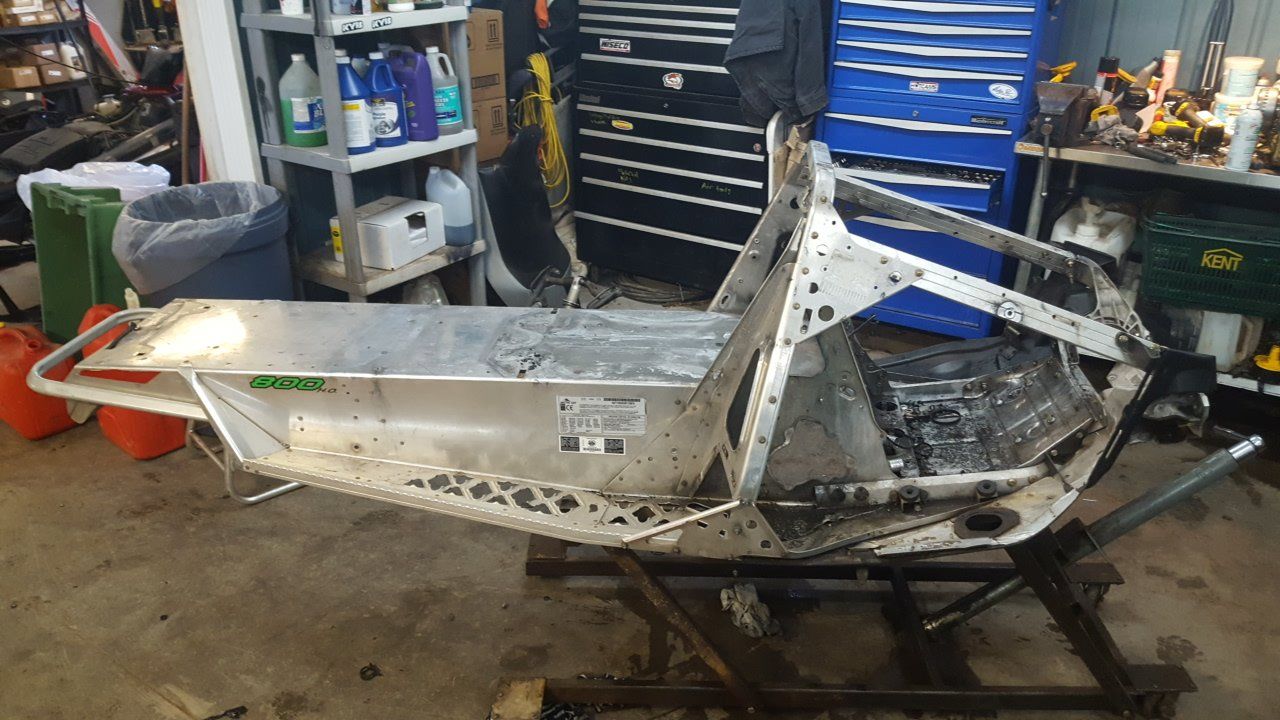 2011 Arctic Cat F8 Tunnel
