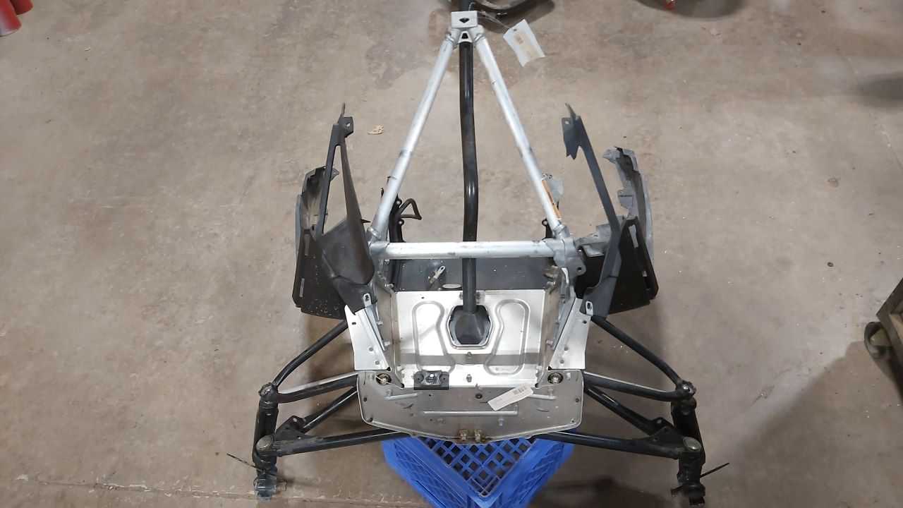 2013 Ski Doo 800 Complete Front End