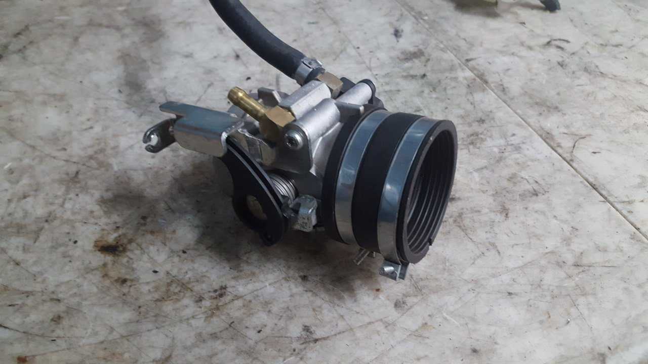 2009 - 2016 Ski Doo Mxz,Gsx,Expedition,Grand Touring Throttle Body Socket Assembly
