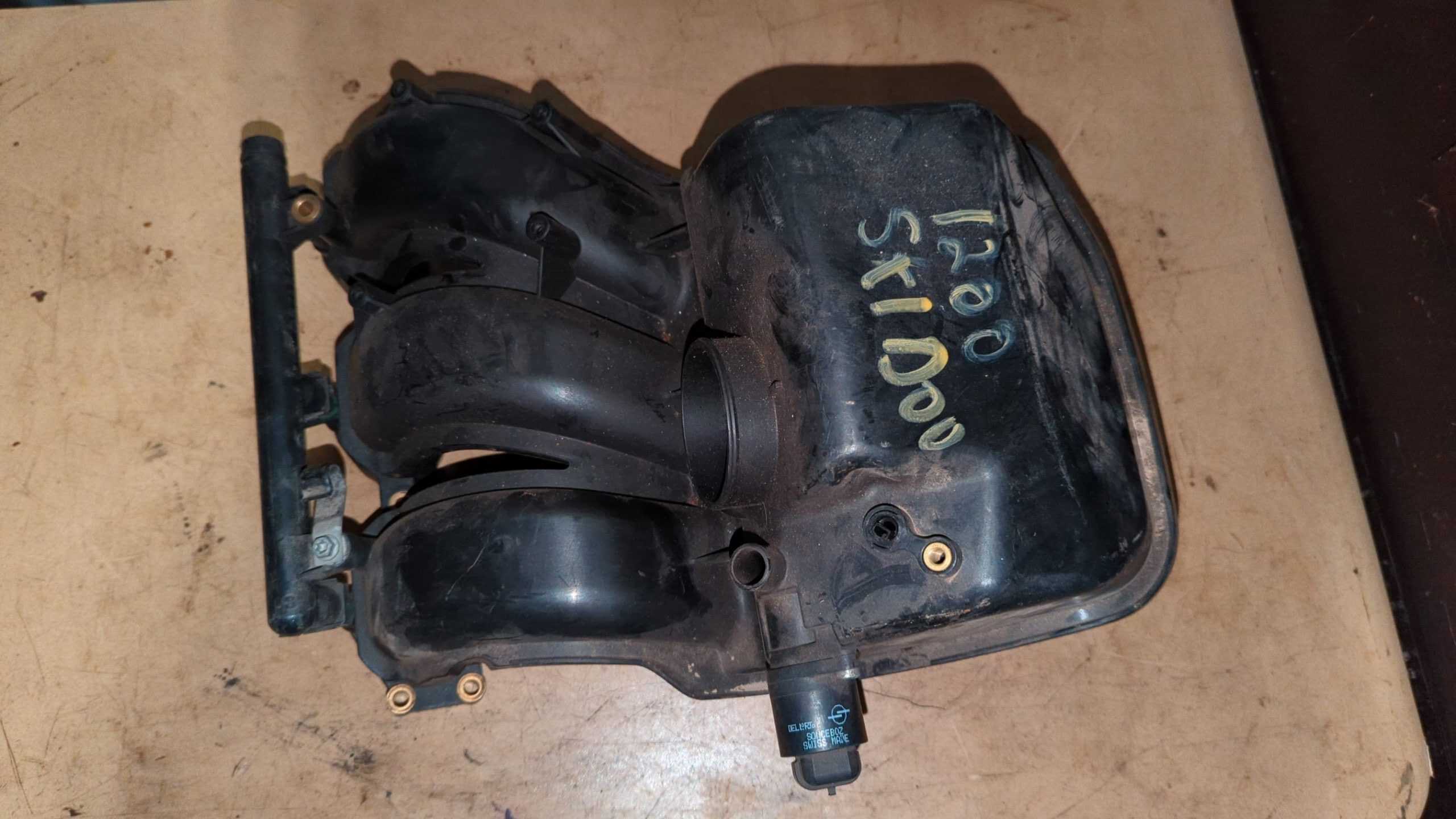 2009 - 2016 Ski Doo Gsx,GTX,MXZ,Expedition Air Intake Manifold With Fuel Rail