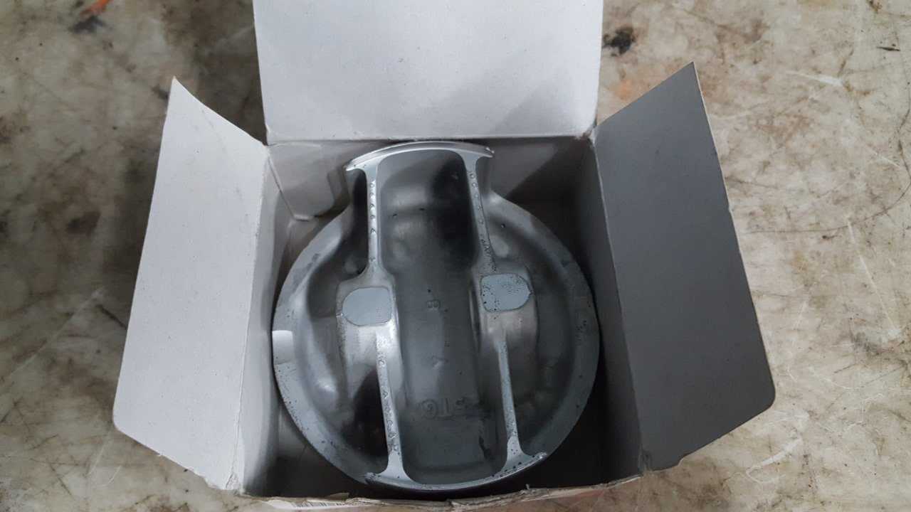 2004 - 2005 Yamaha YFZ 450 Piston (Std)
