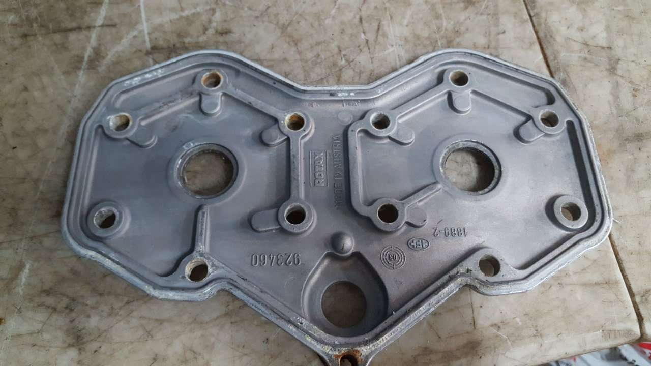 1999 – 2011 Ski Doo Mxz,Gsx,Gtx,Summit,Formula Cylinder Head Cover - Image 4
