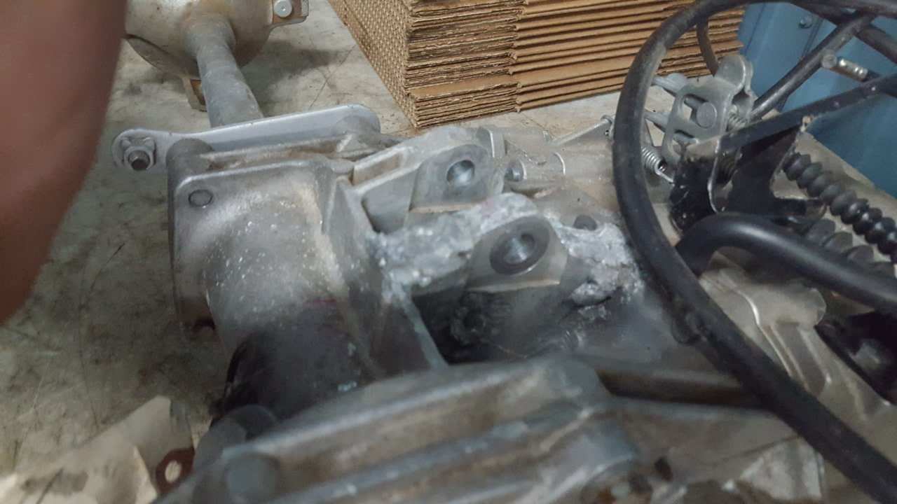 2003 - 2013 Kawasaki Prairie 360 Rear Differential With Swingarm - Image 2