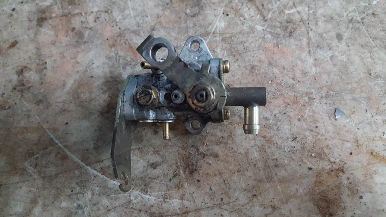 2002 - 2019 Ski Doo Legend,Summit,GSX,GTX,MXZ Oil Pump