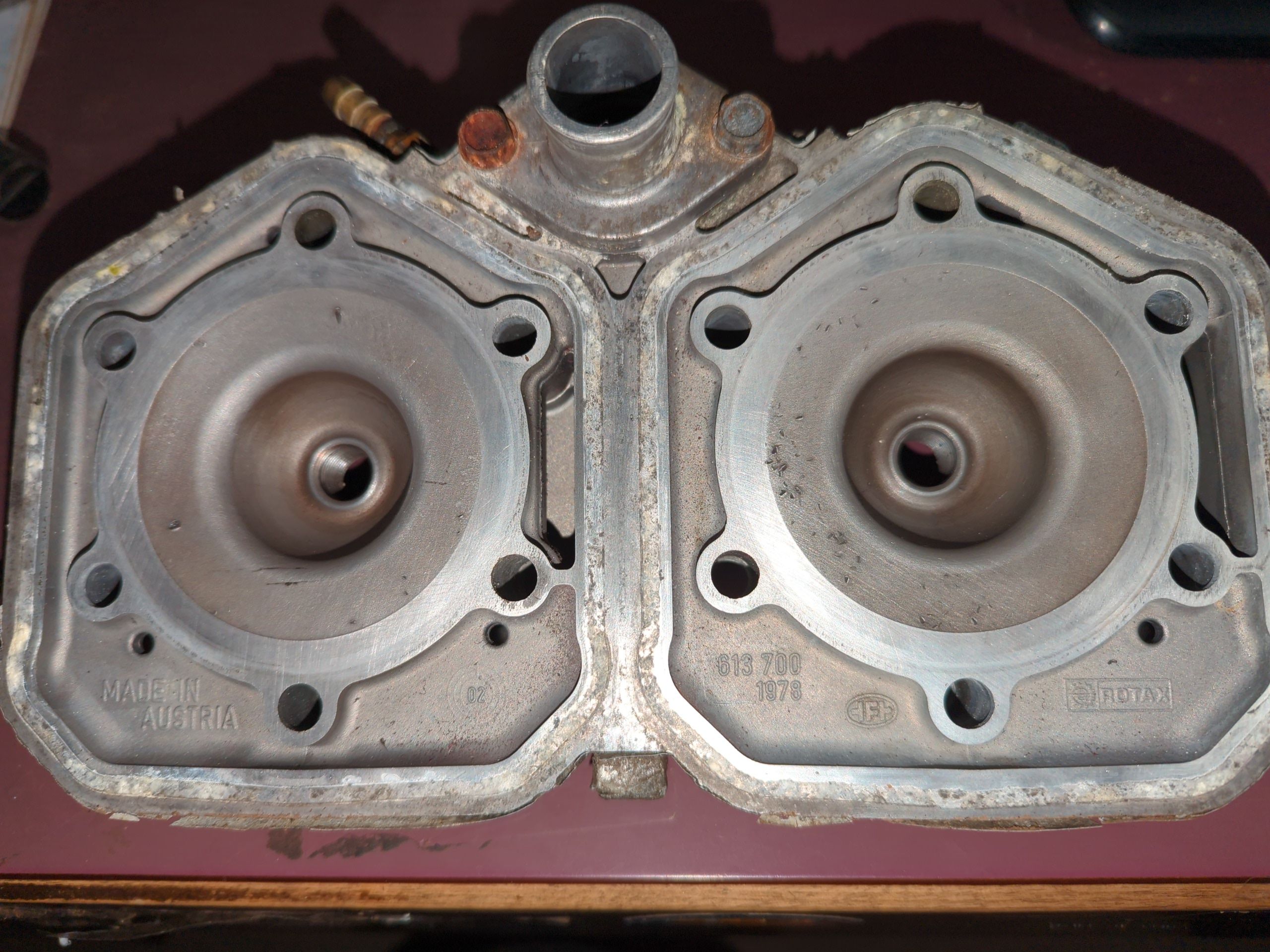 2003 - 2007 Ski Doo Summit,GSX,GTX,MXZ Cylinder Head - Image 2