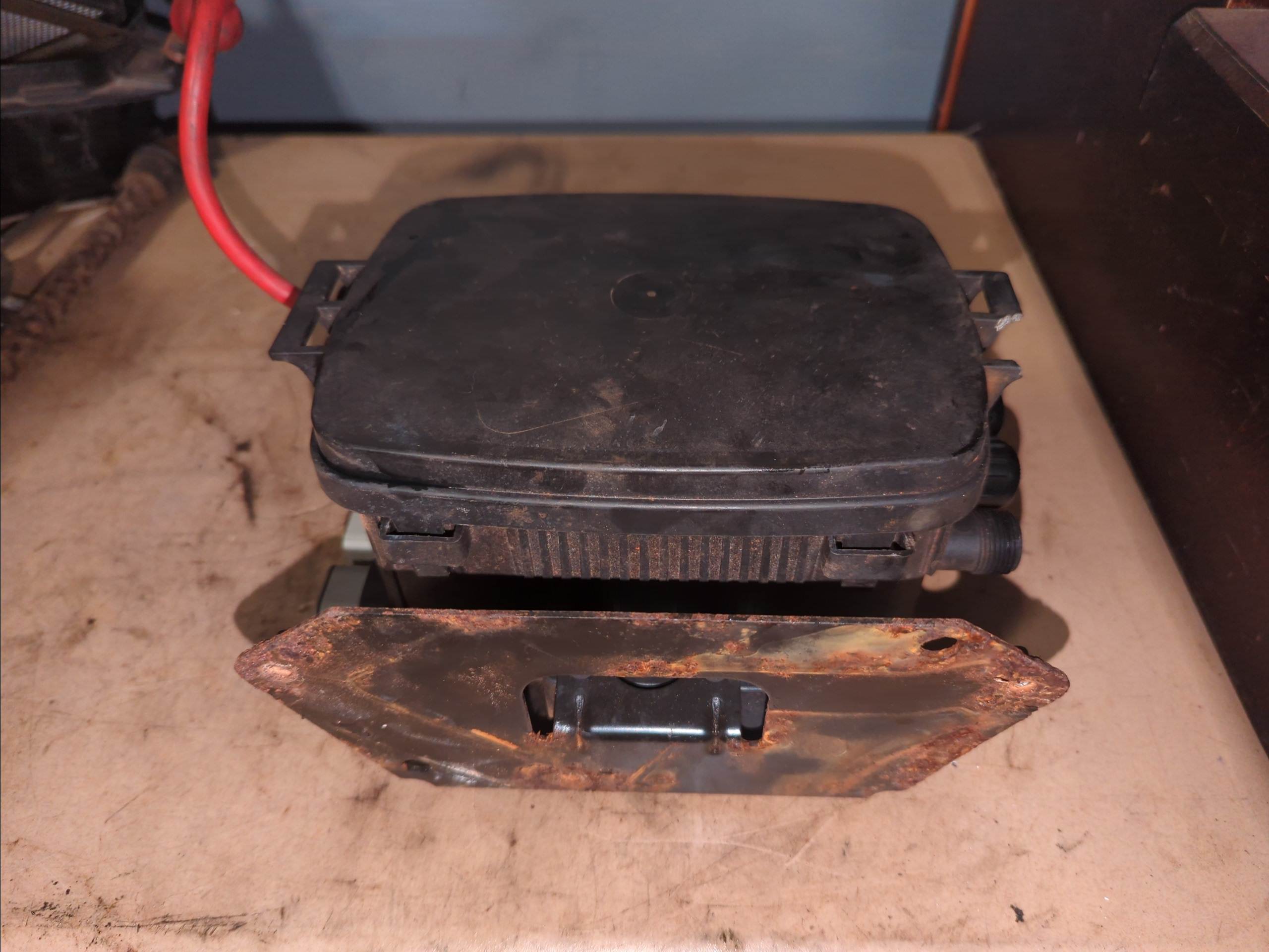 2000 - 2007 Sea Doo GTX DI,RX DI,LRV DI,XP DI, Ignition Coils In Rear Electrical Box - Image 9