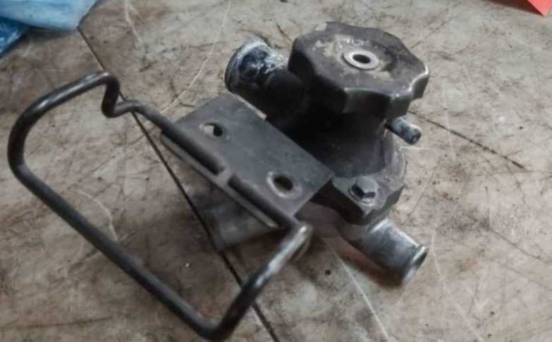 2003 - 2008 Kawasaki Vulcan 1600 Thermostat Housing