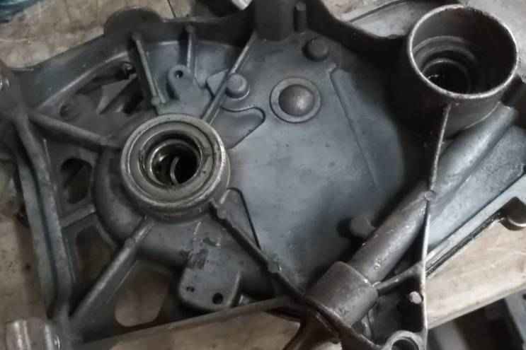 2000 - 2003 Polaris Classic, Indy,Touring, 600,500,340 Chaincase