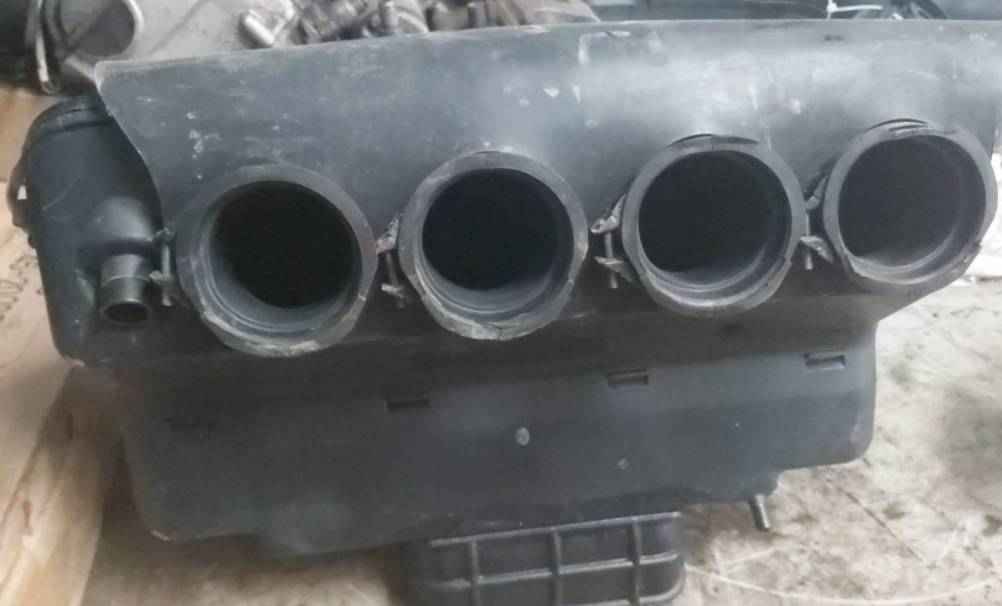 2003 - 2005 Yamaha RX-1 Airbox