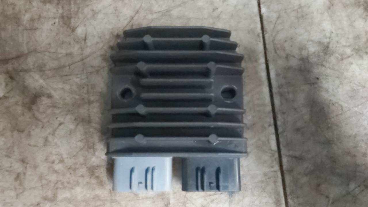 2007 - 2016 Yamaha Voltage Regulator