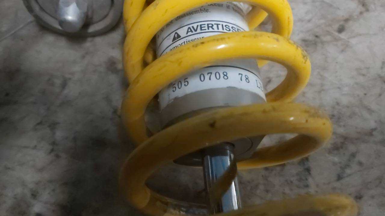 2002 Ski Doo MXZ 500/600/700/800 LH +RH Shock - Image 2