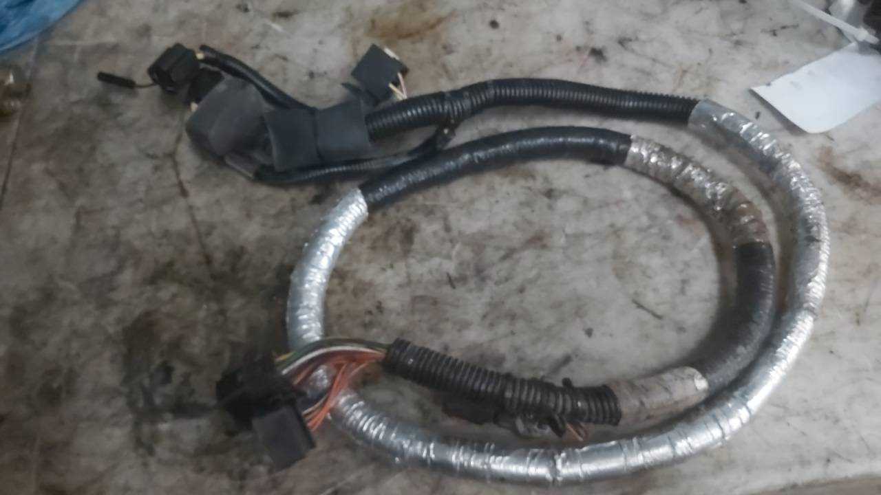 2005 - 2006 Polaris Switchback,RMK,Classic,Touring Hood Wire Harness