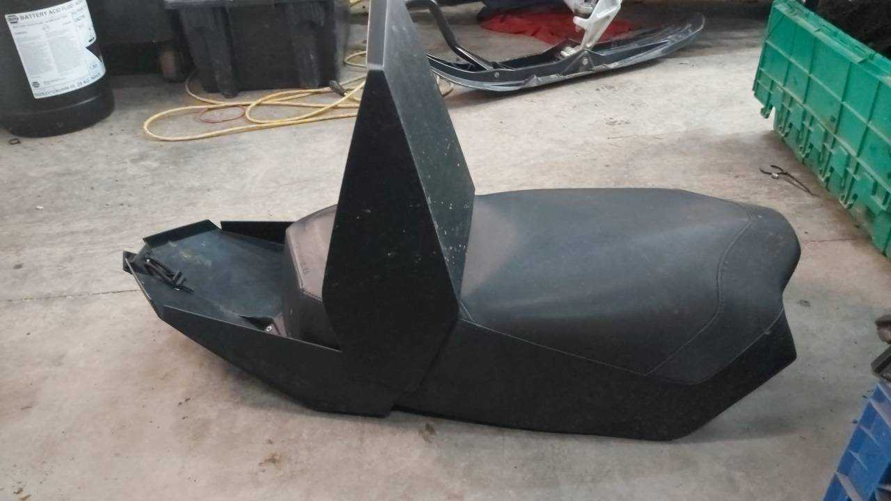 2008 - 2018 Ski Doo MXZ,GSX,Summit,Renegade Seat With Trunk - Image 2