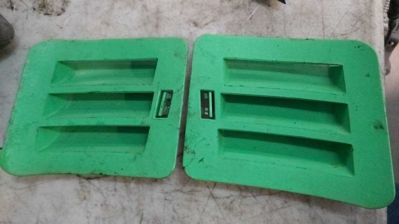 2002 - 2003 Z,ZR,Mountain Cat Louver, Air-Intake RH+LH Green