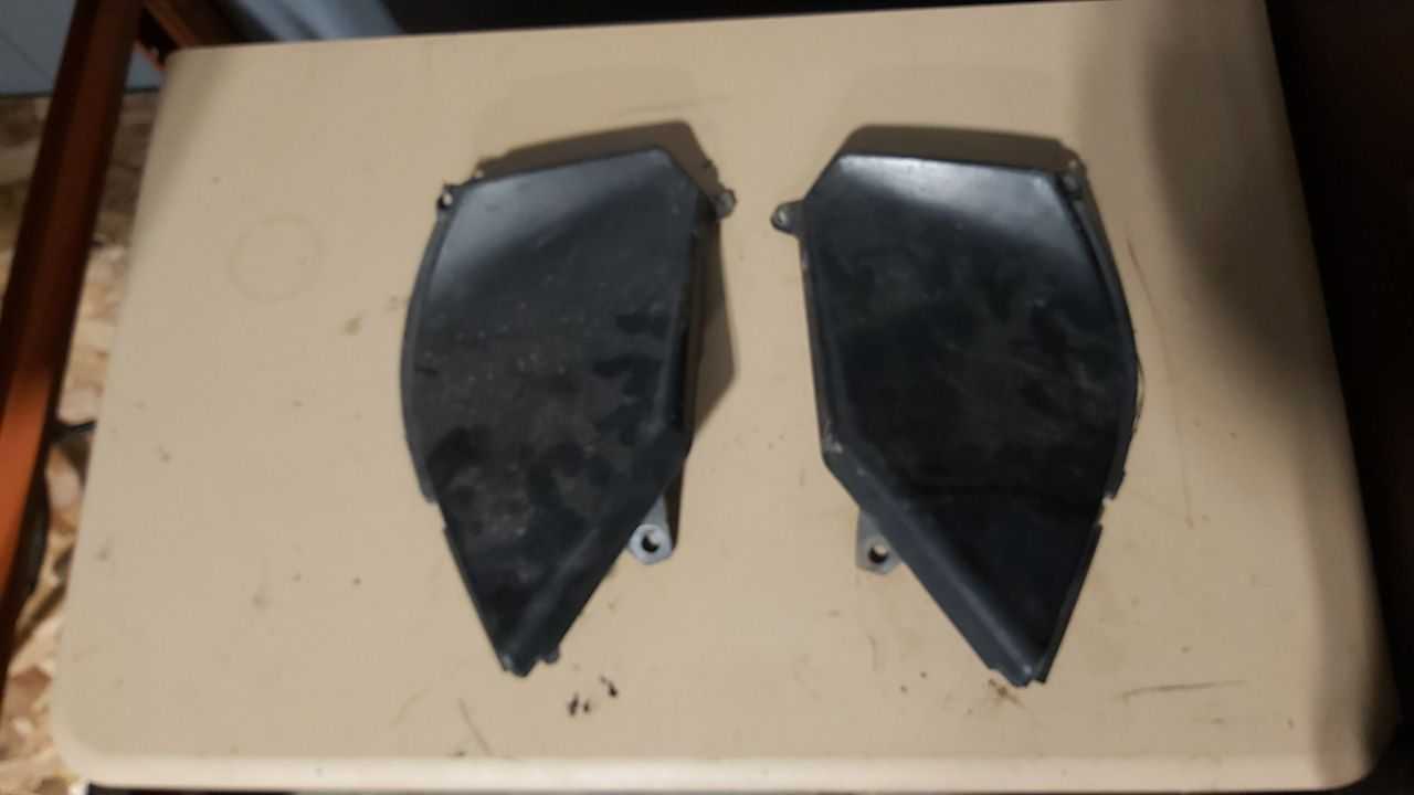2007- 2008 Arctic Cat F1000,F5,6,8 ,Z1 Knee Pads Left & Right